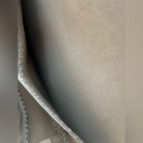 Portland Leather Circle Crossbody Large Bone - Picture 8 of 8